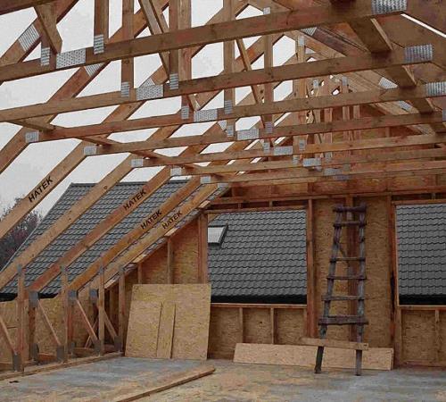 Как поднять крышу дома для увеличения высоты потолков. Технология и способы подъема крыши своими руками: делаем мансарду под крышей