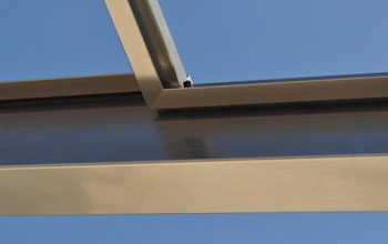 металлический профиль раздвижной стеклянной крыши