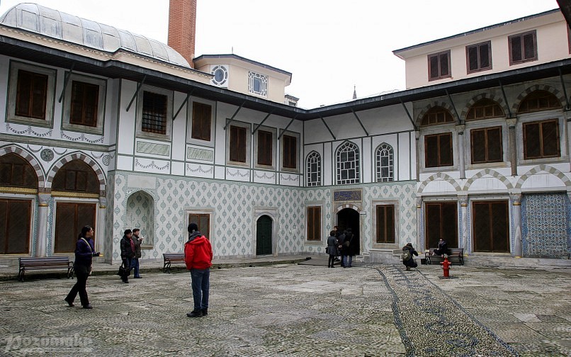 Персональный прогулочный двор валиде-султан, гарем дворца Топкапы, Стамбул