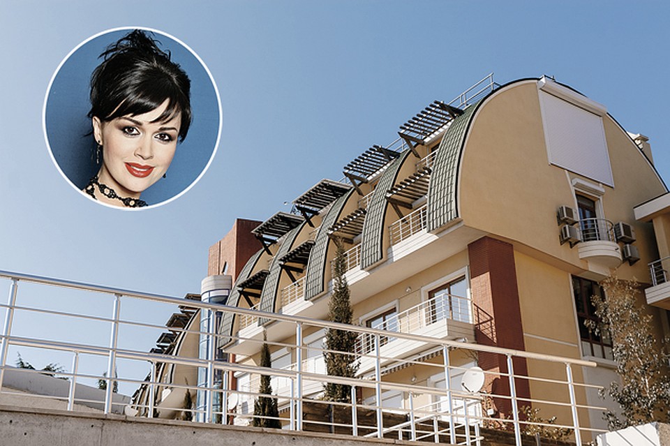 У каждого жильца дома Заворотнюк собственный балкон с террасой. 