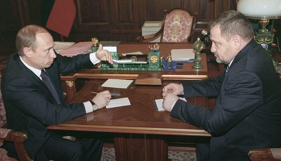 Март 2003. Путин и Ахмат Кадыров. 