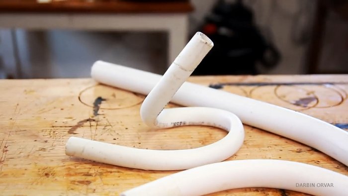 Как правильно согнуть пластиковую трубы