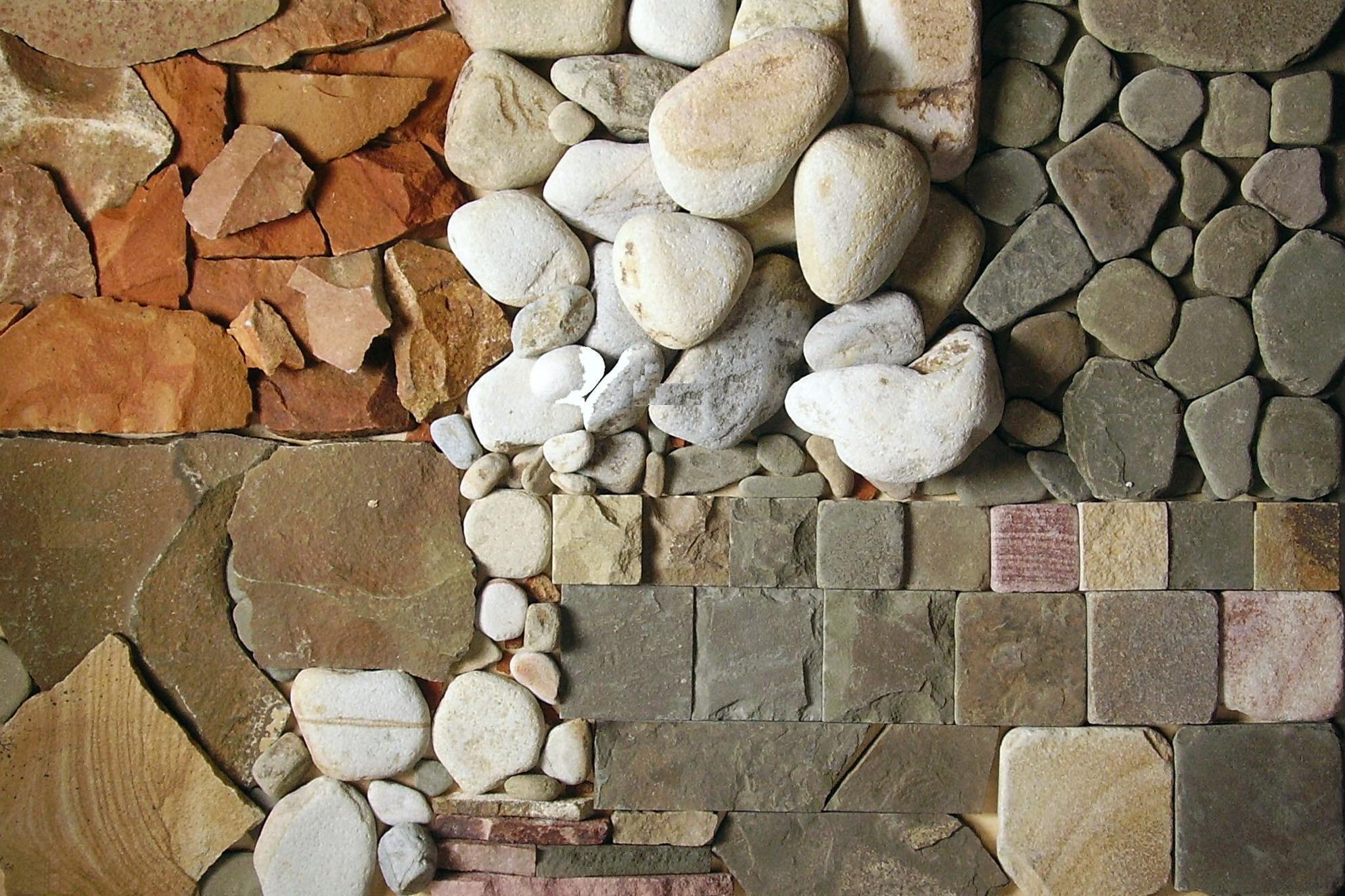 Отделку стен можно произвести натуральным камнем